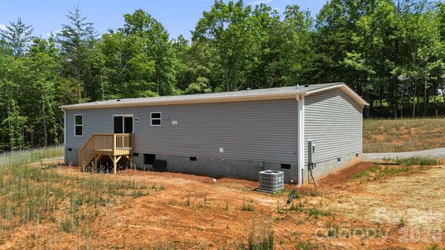 67 Vista Drive, Nebo, NC 28761
