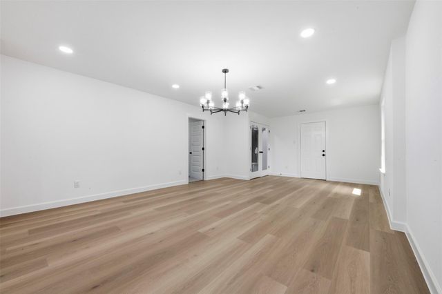 2403 Raymond Street, Pasadena, TX 77506