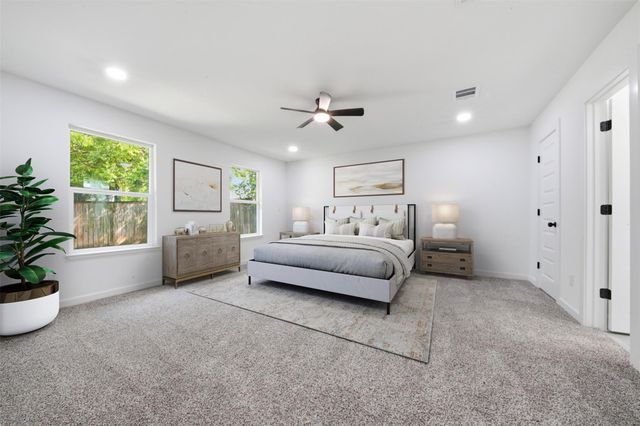 2403 Raymond Street, Pasadena, TX 77506