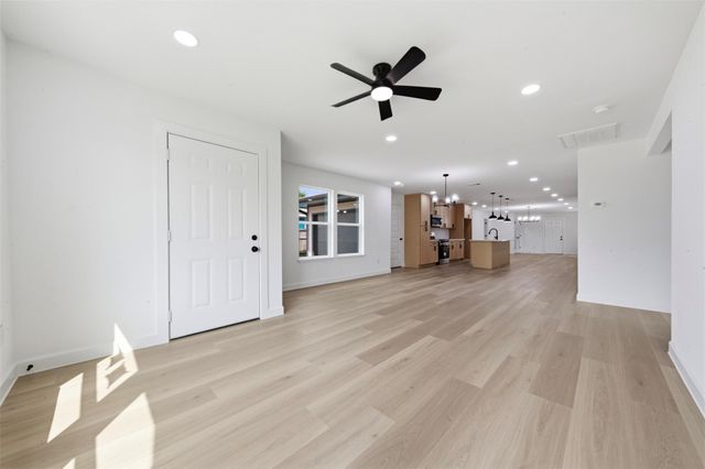 2403 Raymond Street, Pasadena, TX 77506