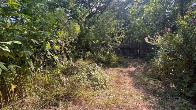 1112 Columbia River Rd, Conroe, TX 77316