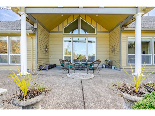 6243 Se RAMBEAU Ln, Salem, OR 97301