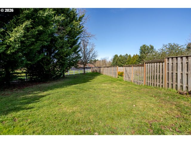 6243 Se RAMBEAU Ln, Salem, OR 97301