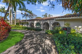 16141 SW 83rd Ave, Palmetto Bay, FL 33157