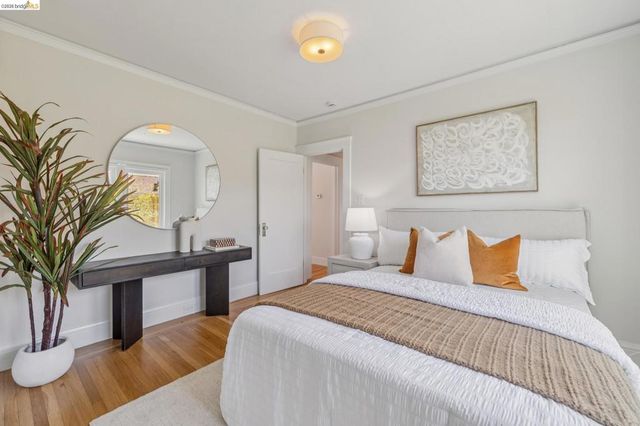 3714 High St, Oakland, CA 94619