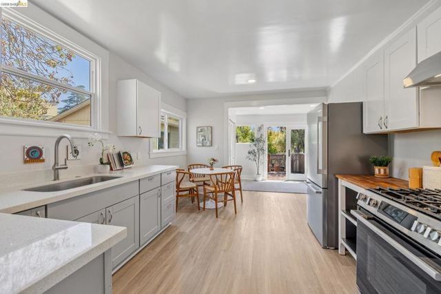 3714 High St, Oakland, CA 94619