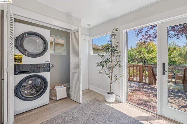 3714 High St, Oakland, CA 94619