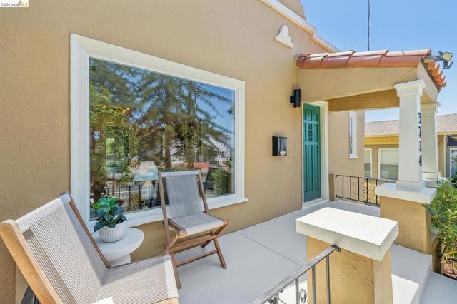 3714 High St, Oakland, CA 94619
