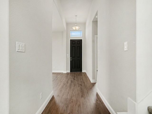 733 Candace Drive, Desoto, TX 75115