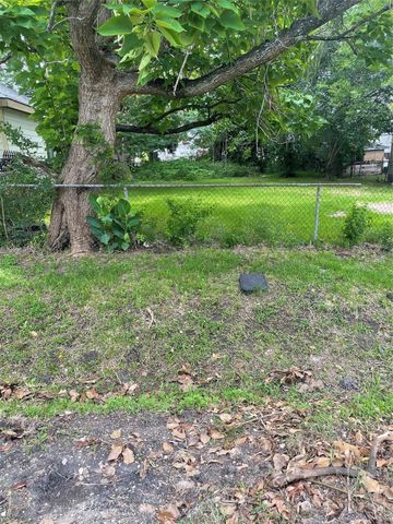 6218 Granton Street, Houston, TX 77026