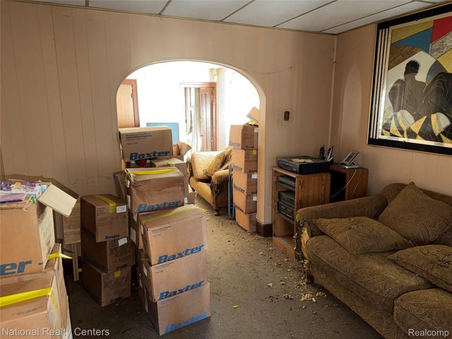 5556 Cooper Street, Detroit, MI 48213