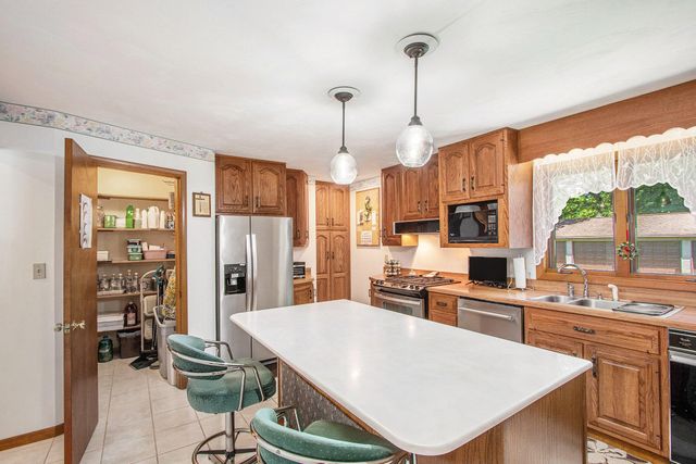 7191 Red Apple Drive, Michigan City, IN 46360