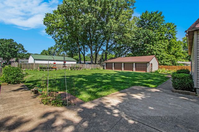 7191 Red Apple Drive, Michigan City, IN 46360