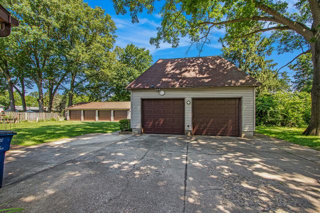 7191 Red Apple Drive, Michigan City, IN 46360