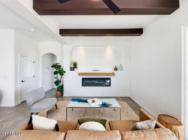 656 Paseo Campanero Street, Horizon City, TX 79928