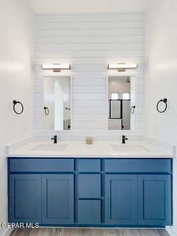 656 Paseo Campanero Street, Horizon City, TX 79928