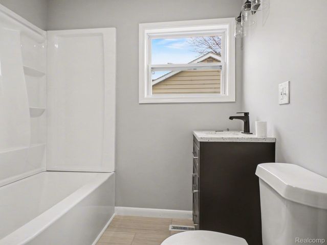 259 N Genesee Street, Montrose, MI 48457