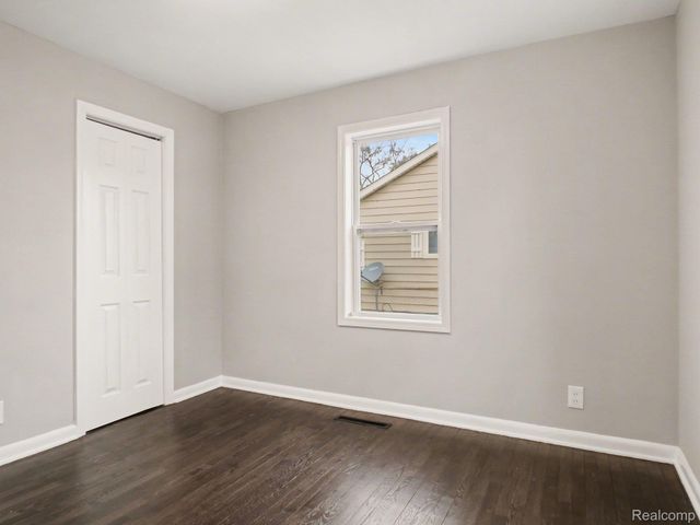 259 N Genesee Street, Montrose, MI 48457