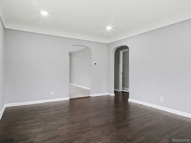 259 N Genesee Street, Montrose, MI 48457