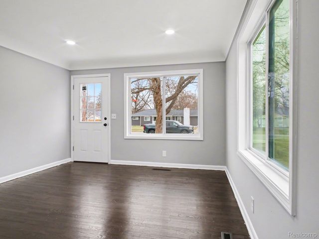 259 N Genesee Street, Montrose, MI 48457