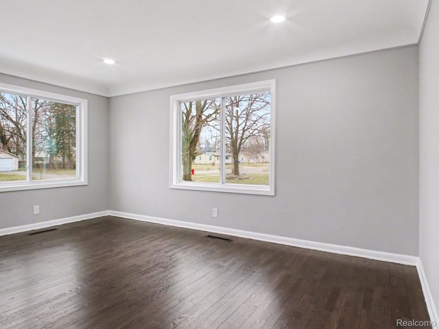 259 N Genesee Street, Montrose, MI 48457