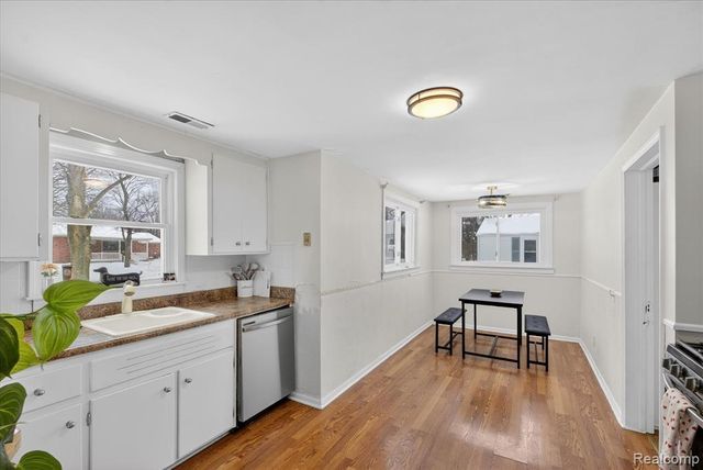 2008 Elmwood Street, Port Huron, MI 48060