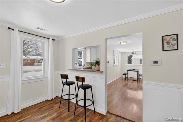 2008 Elmwood Street, Port Huron, MI 48060