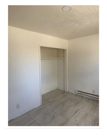 209 Texas Street NE, Albuquerque, NM 87108