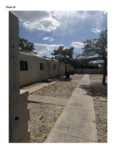 209 Texas Street NE, Albuquerque, NM 87108