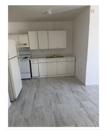 209 Texas Street NE, Albuquerque, NM 87108