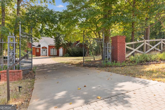 400 Country Side Drive, Mcdonough, GA 30252