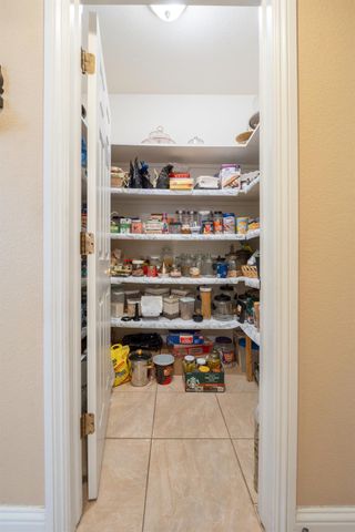 9655 N Willey Court, Fresno, CA 93720