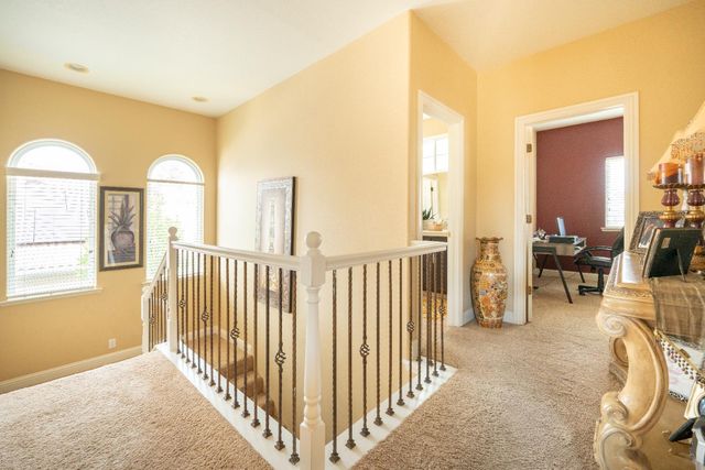 9655 N Willey Court, Fresno, CA 93720