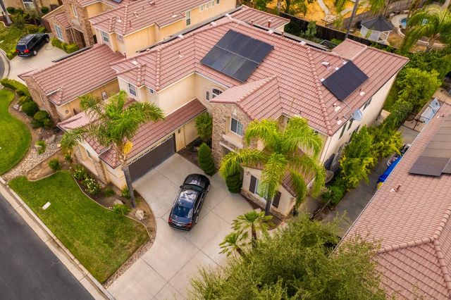 9655 N Willey Court, Fresno, CA 93720