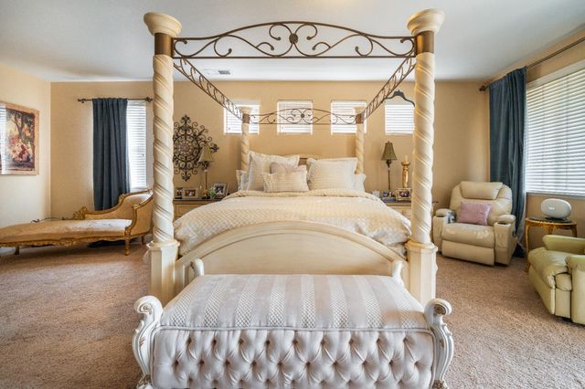 9655 N Willey Court, Fresno, CA 93720