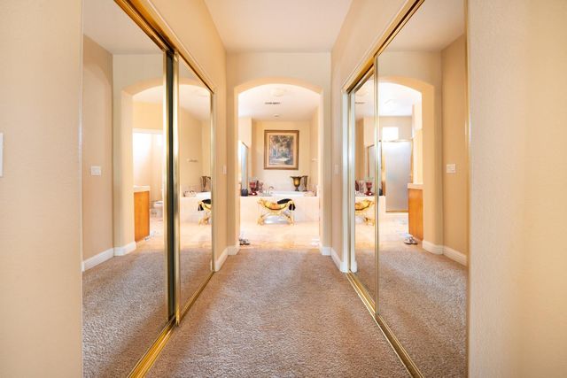 9655 N Willey Court, Fresno, CA 93720