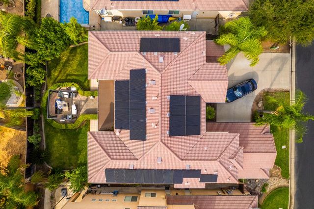 9655 N Willey Court, Fresno, CA 93720