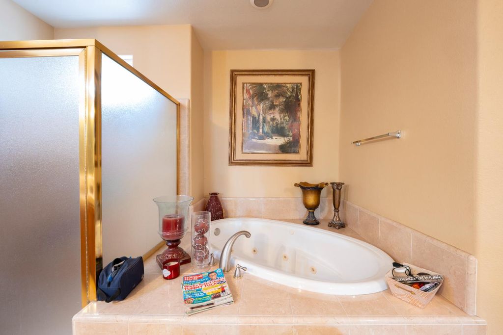 Image 48 of property listing at 9655 N Willey Court, Fresno, CA 93720