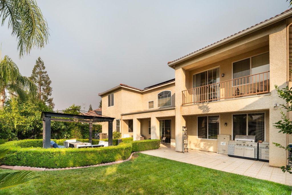 Image 50 of property listing at 9655 N Willey Court, Fresno, CA 93720