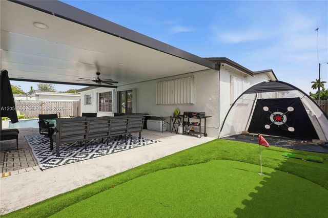 9120 SW 55th Street, Cooper City, FL 33328