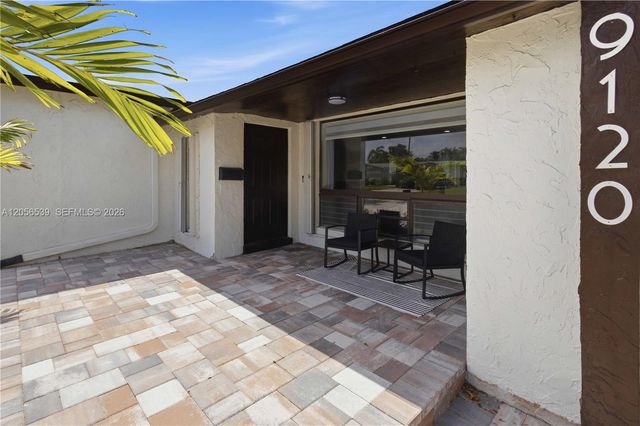 9120 SW 55th Street, Cooper City, FL 33328