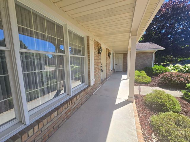 3425 Win Kae Place, Bay City, MI 48706