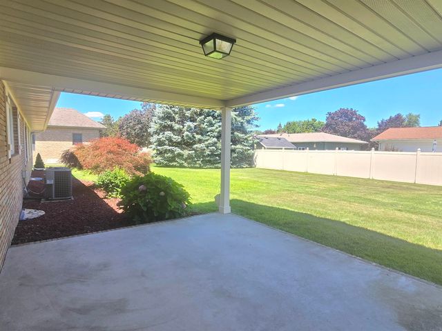 3425 Win Kae Place, Bay City, MI 48706