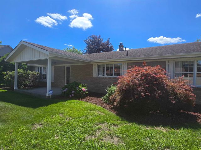 3425 Win Kae Place, Bay City, MI 48706