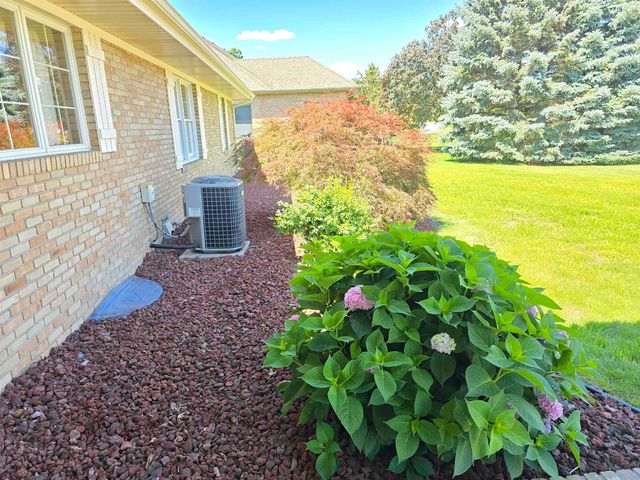 3425 Win Kae Place, Bay City, MI 48706
