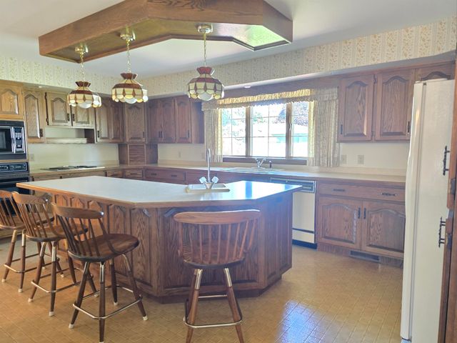 3425 Win Kae Place, Bay City, MI 48706
