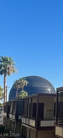 350 East Desert Inn Road H203, Las Vegas, NV 89109