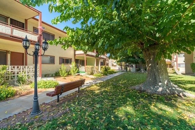 350 East Desert Inn Road H203, Las Vegas, NV 89109