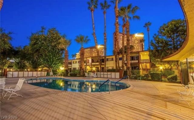 350 East Desert Inn Road H203, Las Vegas, NV 89109