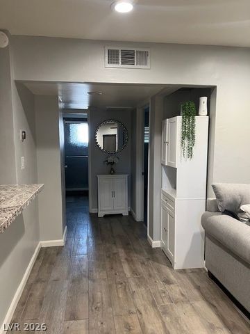 350 East Desert Inn Road H203, Las Vegas, NV 89109